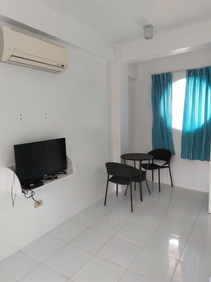 Rrj'S Beach Resort Oslob Buitenkant foto